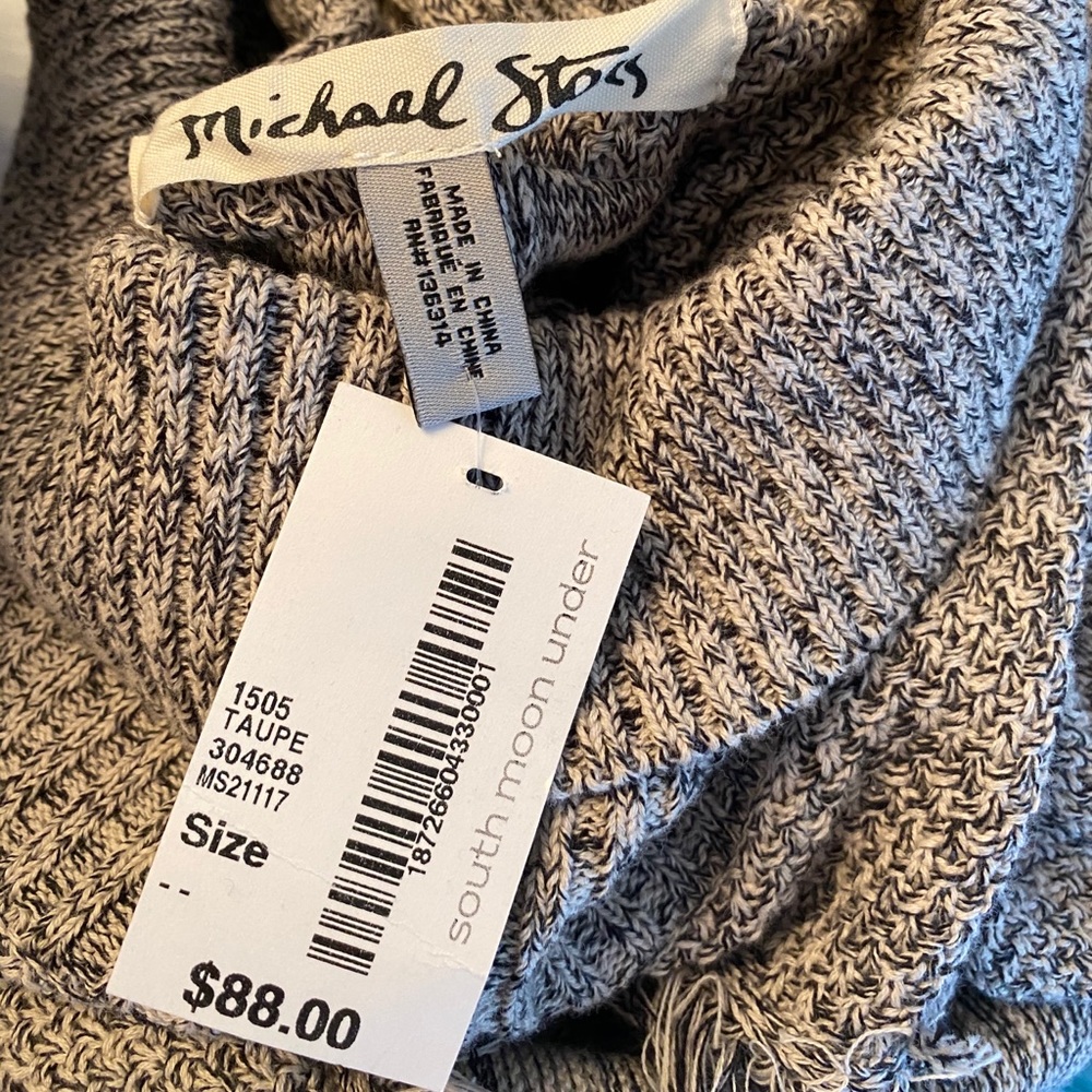 NEW Knit poncho